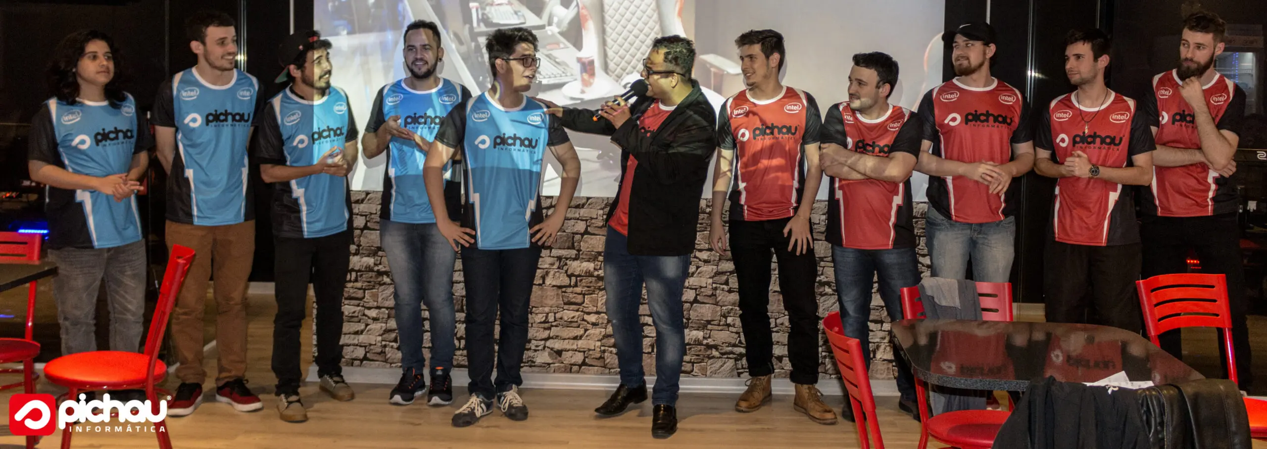 Pichau Informática estreia seu centro de treinamento de E-Sports em Joinville-SC 3 Pichau Informática estreia seu centro de treinamento de E-Sports em Joinville-SC showmatch.jpg