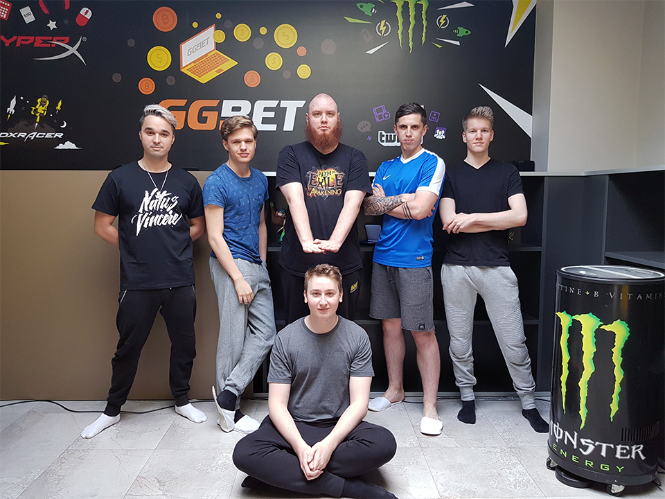 Paladins: PichauArena entrevista Faenex, capitão da Natus Vincere LYeZ9mtt8Mk