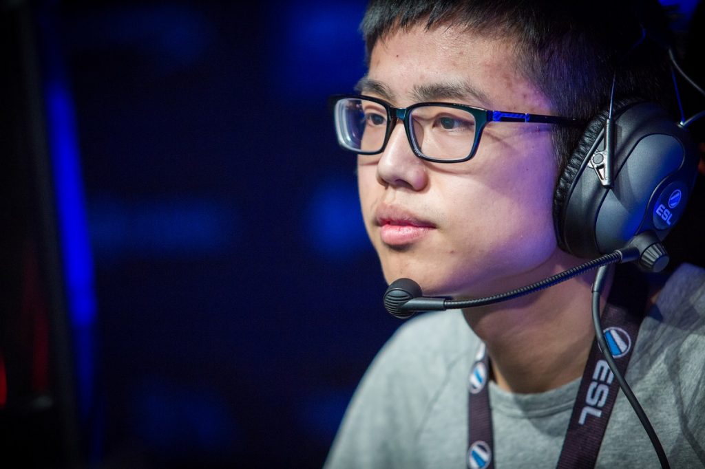 [Dota 2] Miracle- não irá participar do The Chongqing Major 26674957955 44c2ba2b40 k