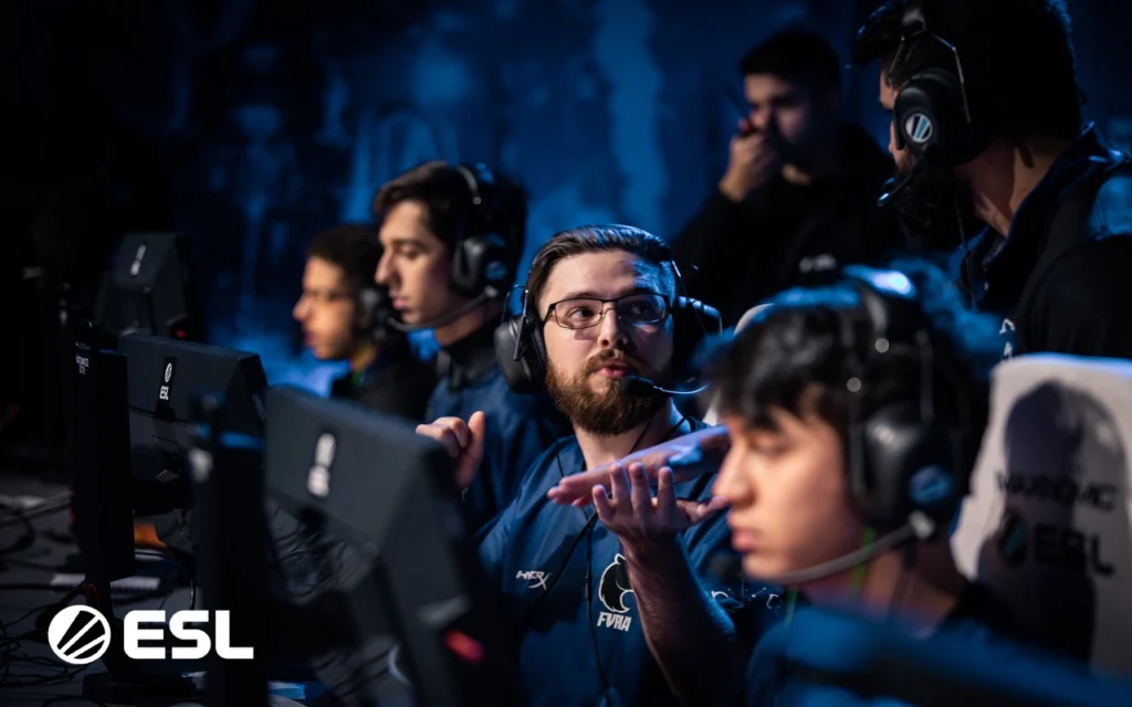 CS:GO: FURIA joga bem, vence Team Spirit e se mantém viva no Major furia 1