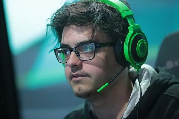 Dota 2: playoffs da Mekansm League terá confronto brasileiro 600px Costabile SL i League Invitational S3.jpg