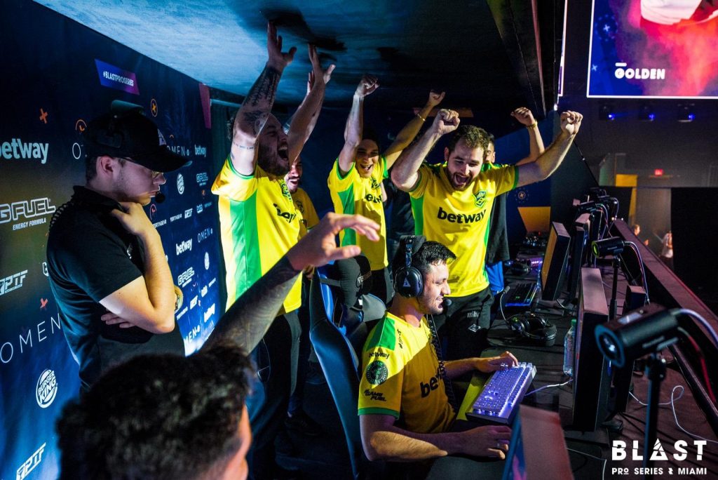 CS:GO: FaZe Clan vence Liquid e é a campeã da BLAST Pro Series Miami 3 CS:GO: FaZe Clan vence Liquid e é a campeã da BLAST Pro Series Miami D4ESf3DW4AEoHoK.jpg large