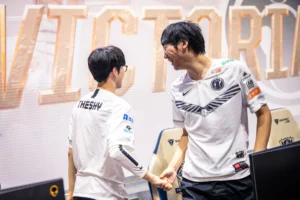 Invictus Gaming surpreende e avança para as semis; FPX vence Fnatic 2 Invictus Gaming surpreende e avança para as semis; FPX vence Fnatic 48962325553 d82930babf k