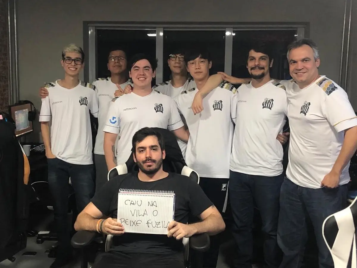 LoL: Lembre todos os times de futebol que já investiram no cenário santos hotforex esports.jpg