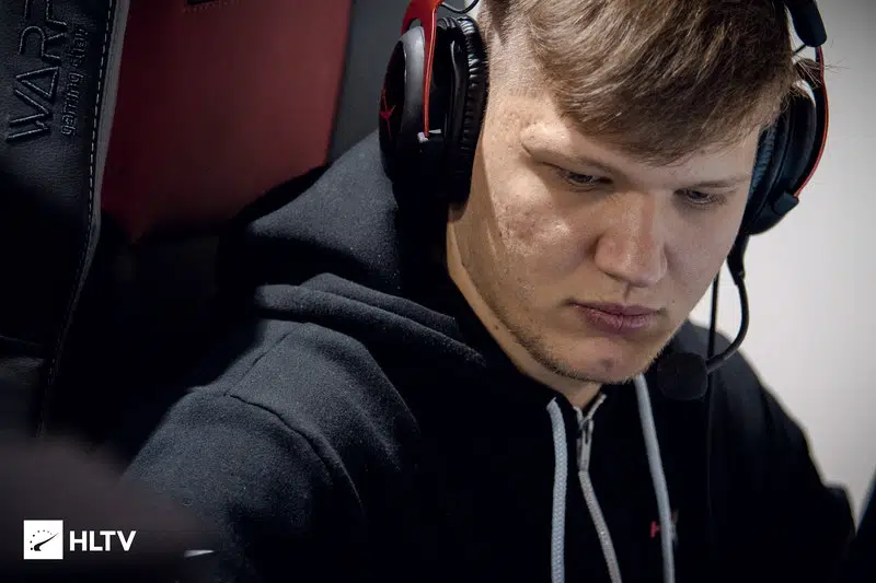 s1mple: entenda o motivo do ucraniano não jogar a BLAST s1mplehtlgv1.jpg