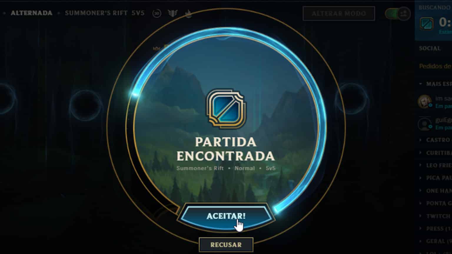 League of Legends Brasil on X: Dentro do próprio cliente, você pode  conferir quais Recompensas Ranqueadas você irá receber clicando no ícone de  ponto de interrogação em cima do seu ranque na