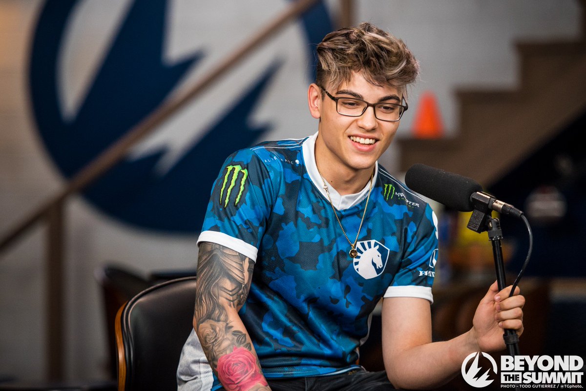 Twistzz steam profile фото 16