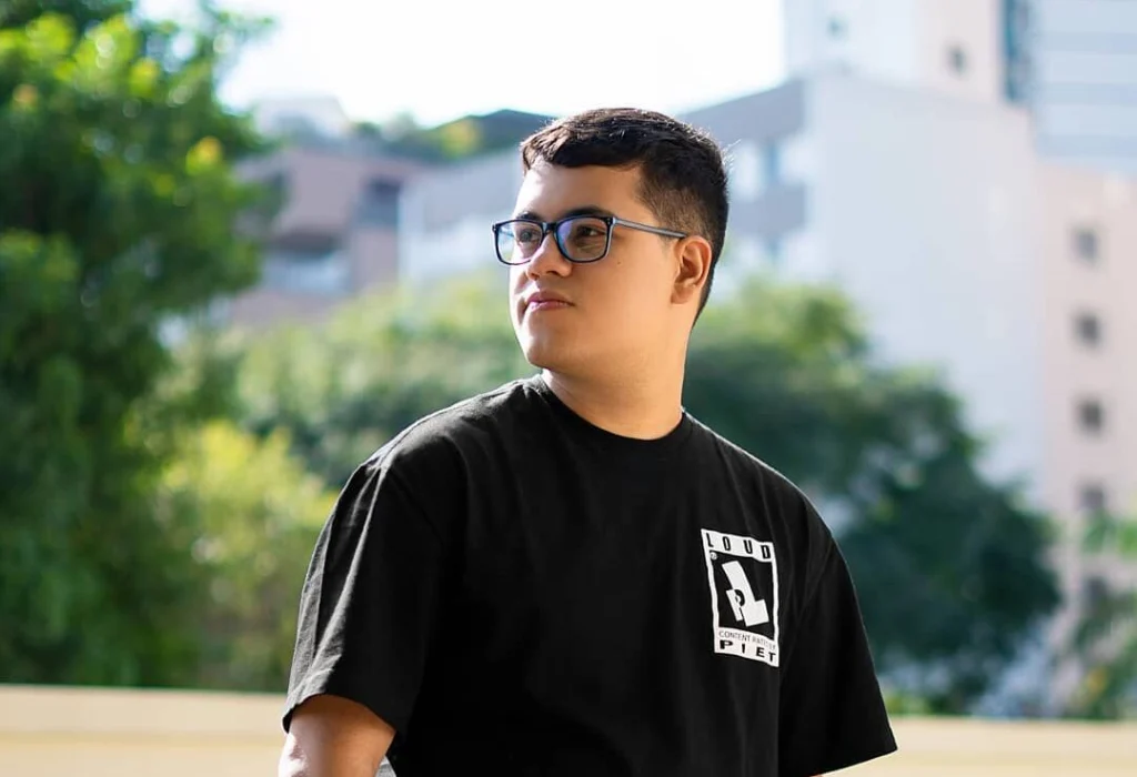 LoL: LOUD contrata Croc; Tay e DudsTheBoy estão sem time 220801578 802656373734279 6319064628385346048 n e1652474691681