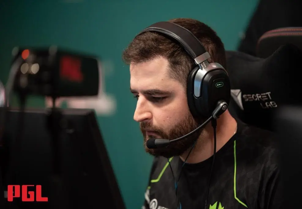CSGO: Bug da smoke é corrigido; FalleN comenta sobre o ocorrido 2 CSGO: Bug da smoke é corrigido; FalleN comenta sobre o ocorrido 278355918 989752945266669 8275489163423246825 n.jpg