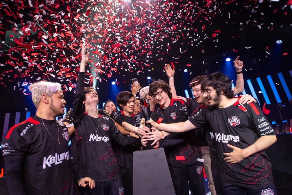 LoL: Guia MSI 2022, RED Canids é a representante do Brasil no campeonato 2 LoL: Guia MSI 2022, RED Canids é a representante do Brasil no campeonato Imagem Reproducao Red Canids Kalunga