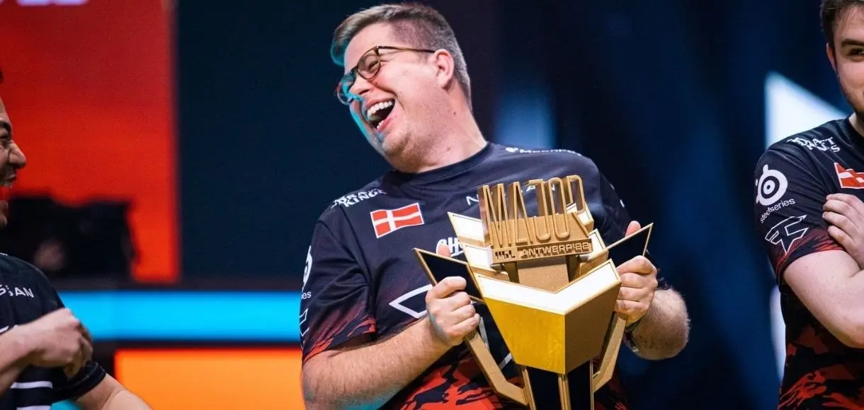 Os cinco jogadores mais bem pagos do Counter-Strike 2 3 Os cinco jogadores mais bem pagos do Counter-Strike 2 karrigan da faze clan.jpg