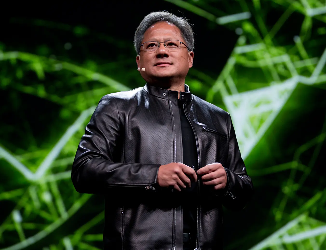 DeepSeek: IA chinesa abala o mercado e derruba ações da NVIDIA Jen Hsun Huang Nvidia.jpg