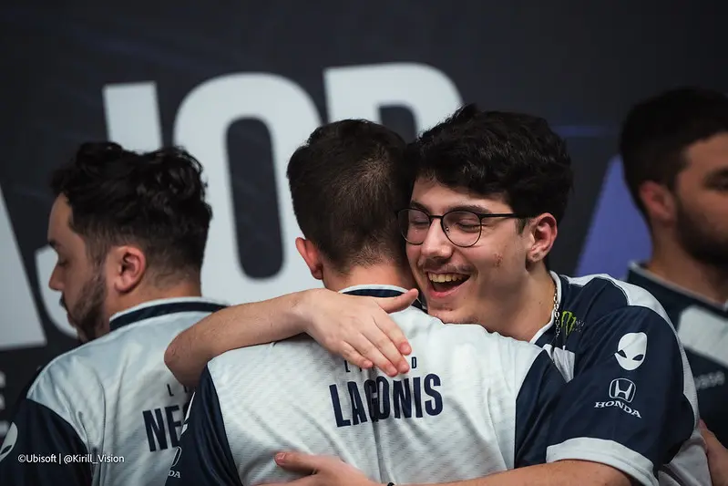 Six Invitational: As 5 melhores equipes do campeonato 52865800621 fffe2fa51c c.jpg
