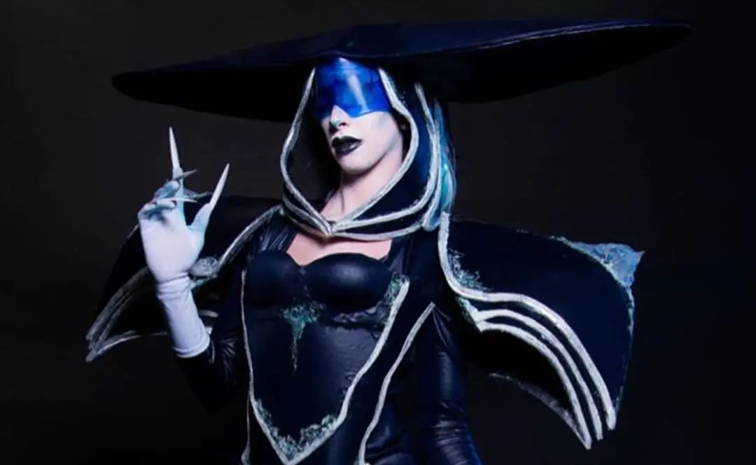 LoL e Drag? Cosplayer recria campeões do LoL com toques diferentes Snapinsta.app 212674685 823480391867607 249772213198917853 n 1080 e1684982908114.jpg