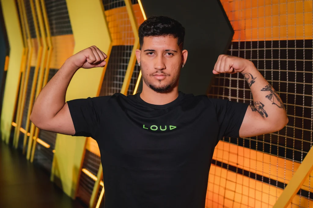 FF: Técnico da LOUD rechaça chegada de novo player e fala sobre preparação para Copa do Mundo frois loud