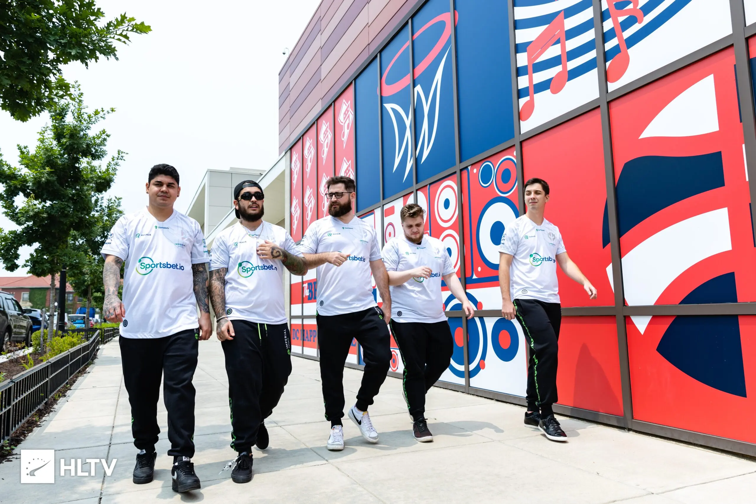 CS:GO: Faturamento das vendas de camisas da Imperial ultrapassou os R$ 4 milhões 2 CS:GO: Faturamento das vendas de camisas da Imperial ultrapassou os R$ 4 milhões IjEsJRS MrSMgz 17eOLKv scaled.jpg