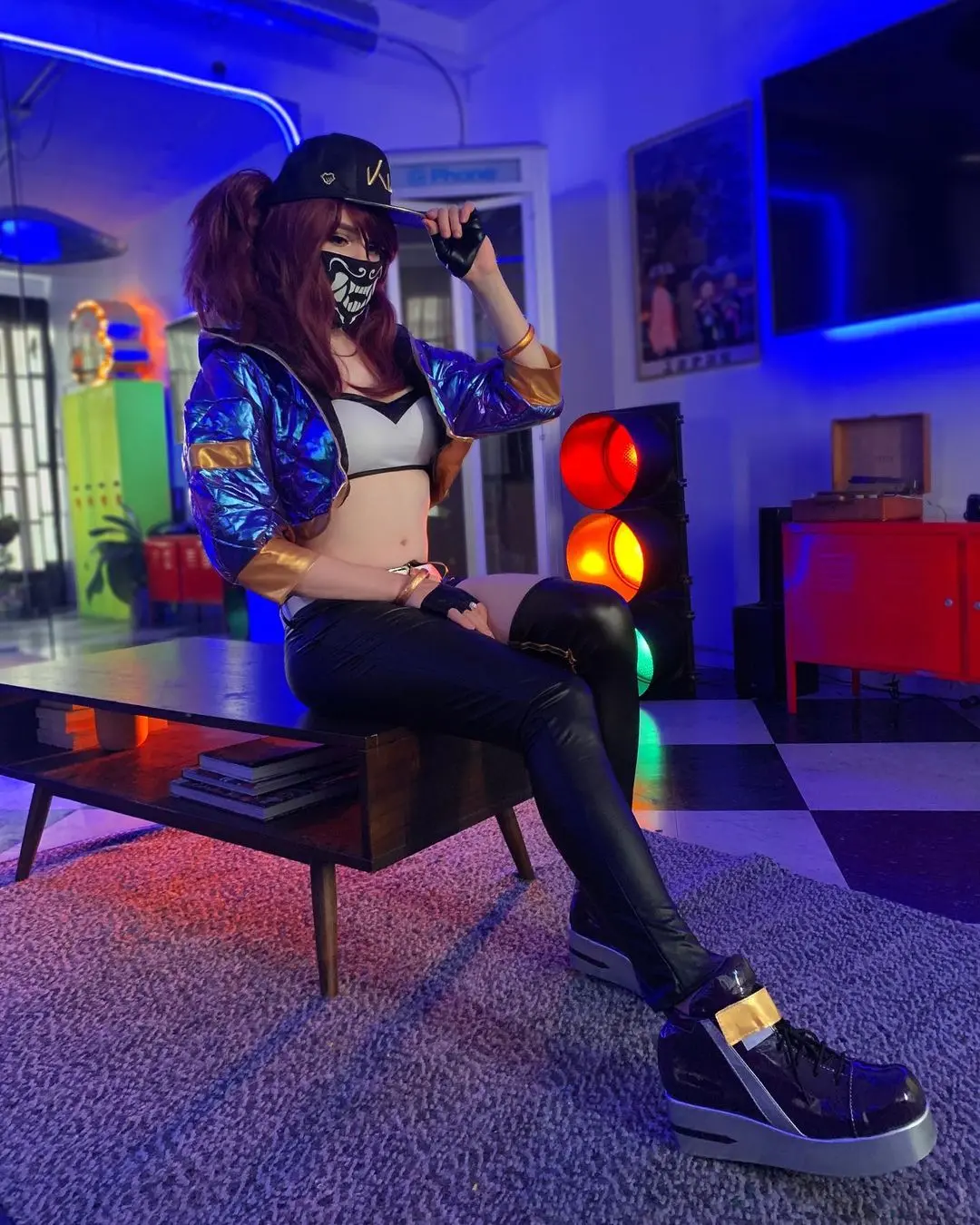 Ex-jogador da Cloud9 atualmente se dedica a cosplays de personagens femininas Snapinsta.app 69840773 427202561326909 9094750959458364880 n 1080.jpg