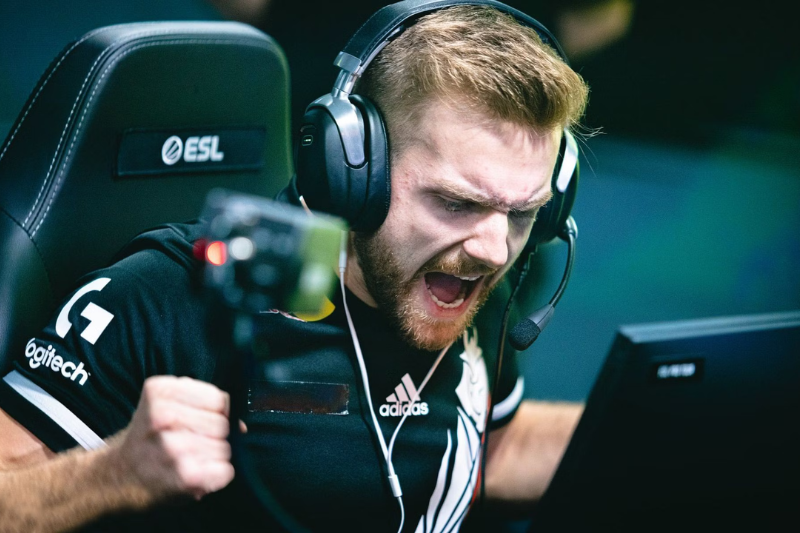 CS2: Astro da G2, NiKo pode estar em novo time em 2025 2 CS2: Astro da G2, NiKo pode estar em novo time em 2025 Capa 800 × 533 px 42.png