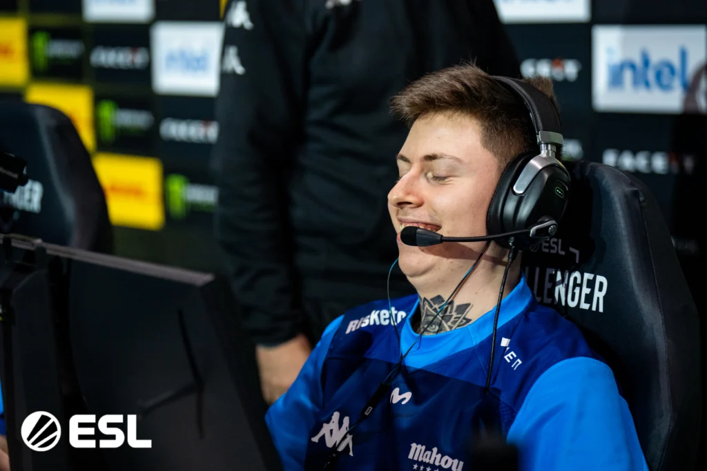 CS:GO: FURIA é derrotada pela Movistar Riders pela estreia da ESL Pro League 2 CS:GO: FURIA é derrotada pela Movistar Riders pela estreia da ESL Pro League F4yb HoXoAAEGIH