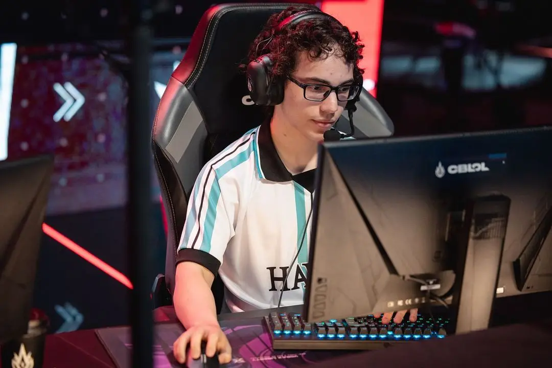 CBLOL 2023: Cinco Aprendizados da Liberty Academy durante a temporada 5 CBLOL 2023: Cinco Aprendizados da Liberty Academy durante a temporada 368106249 299575782616234 1473885061019463192 n.jpg