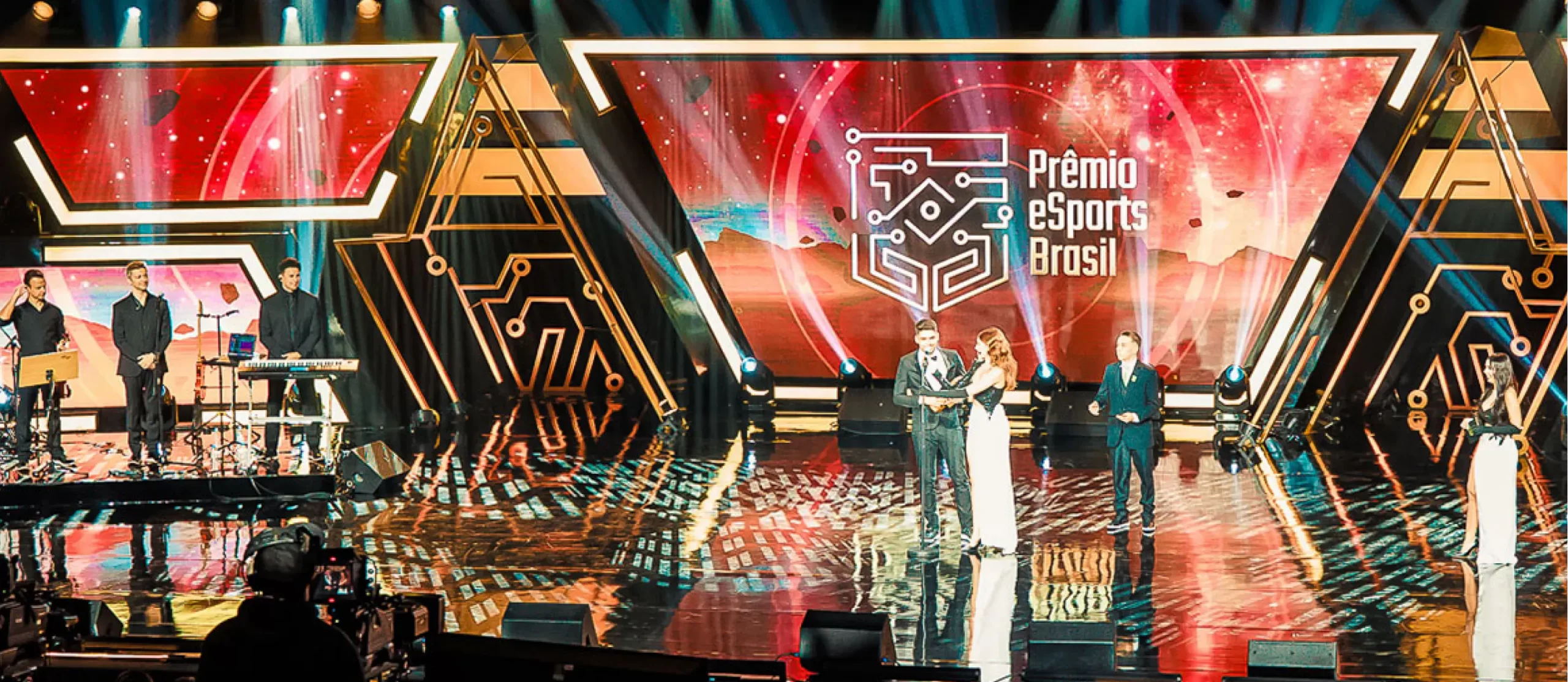 FGC Watcher - Premio Esports Brasil 2023 #PEB2023 (@fgcwatcher) / X