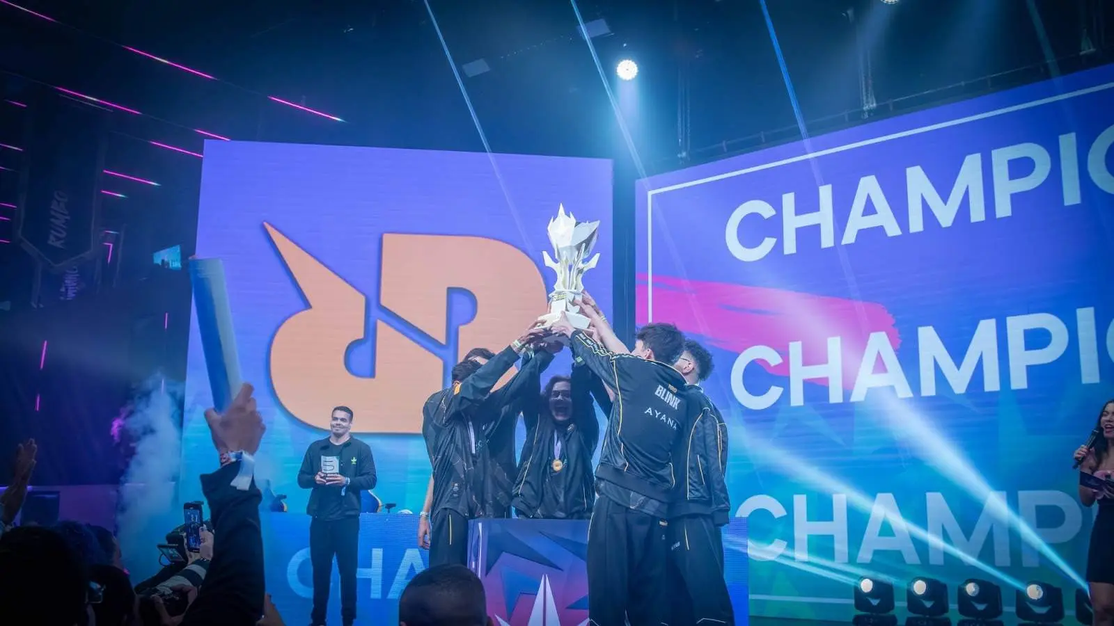 Além do jogo: Construindo histórias com Mobile Legends: Bang Bang 2 Além do jogo: Construindo histórias com Mobile Legends: Bang Bang 74cc8e80 6168 11ee 98cd d9e6e0392dc1 minified.jpg