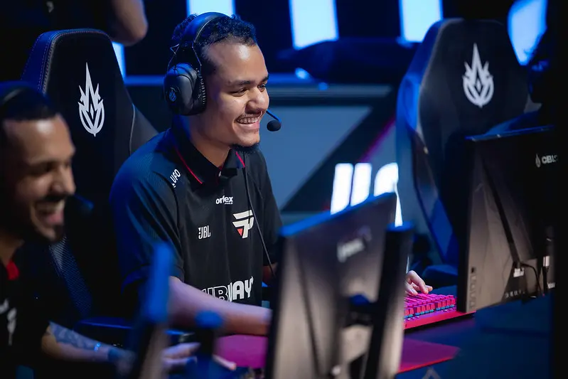 Agenda De E-Sports: Calendário De Jogos Da Semana (19 A 25 De Fevereiro) 53521914962 82e3759b89 c.jpg