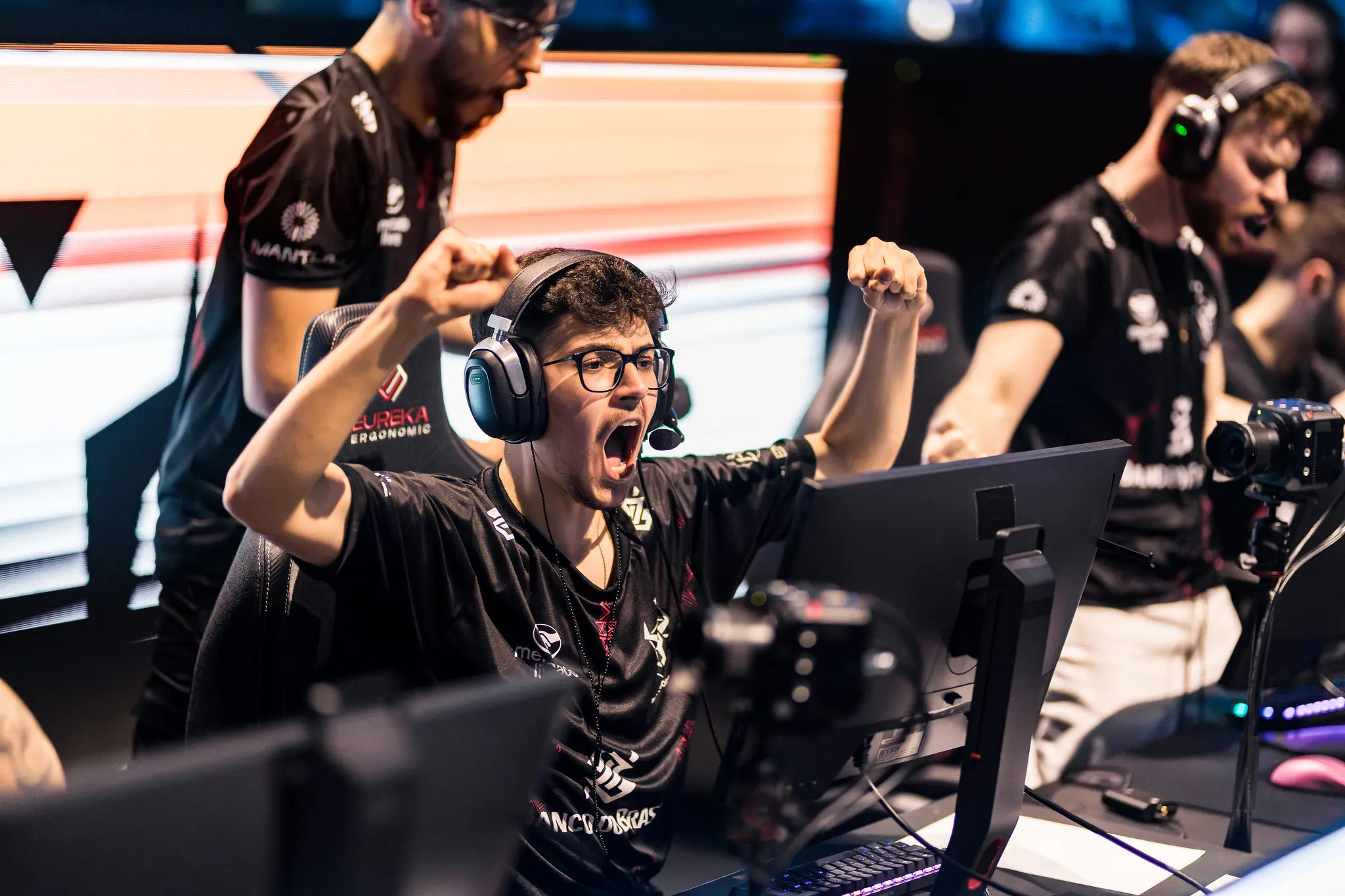 Entre Irmãos: A trajetória dos gêmeos no Six Invitational 2024 2 Entre Irmãos: A trajetória dos gêmeos no Six Invitational 2024 53553895536 3864975205 k.jpg