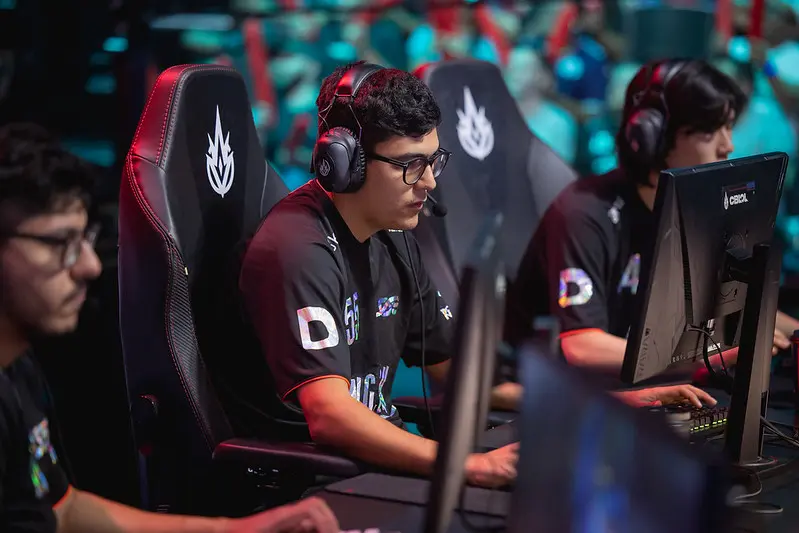 CBLOL: "A gente tem que jogar mais o nosso jogo", destacou Celo sobre próximos confrontos 3 CBLOL: "A gente tem que jogar mais o nosso jogo", destacou Celo sobre próximos confrontos 53563467646 fbc98aa175 c.jpg