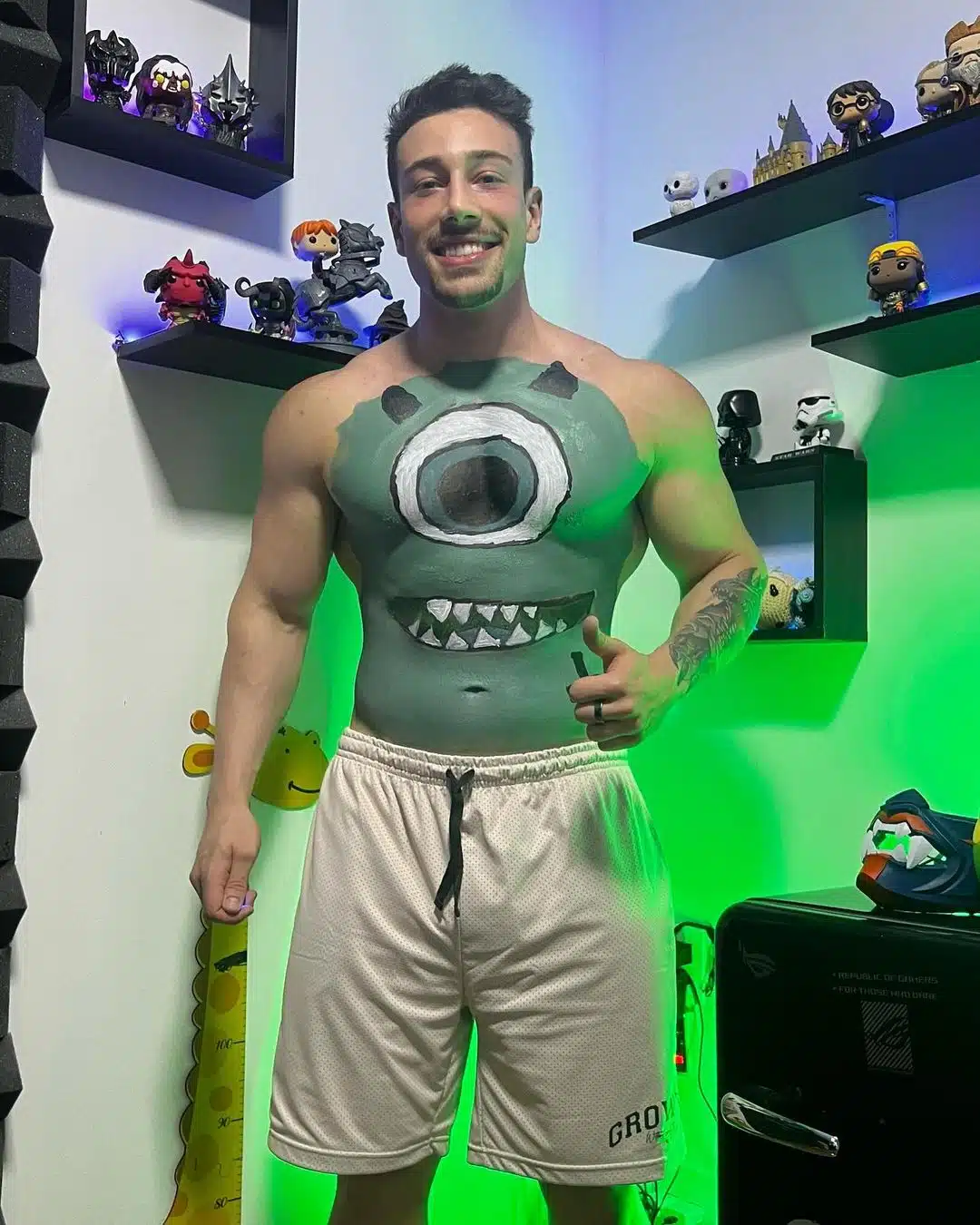 Além das telas: A jornada de tck10 por trás das streams 4 Além das telas: A jornada de tck10 por trás das streams Snapinsta.app 431667444 1862171097577107 8181300611254692291 n 1080.jpg
