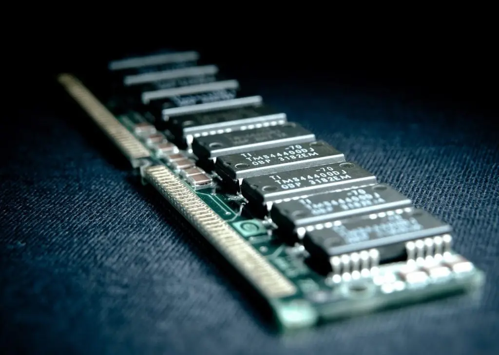 Memória Cache: a arma secreta para um PC Veloz 4 Memória Cache: a arma secreta para um PC Veloz IMAGEM 3.jpg