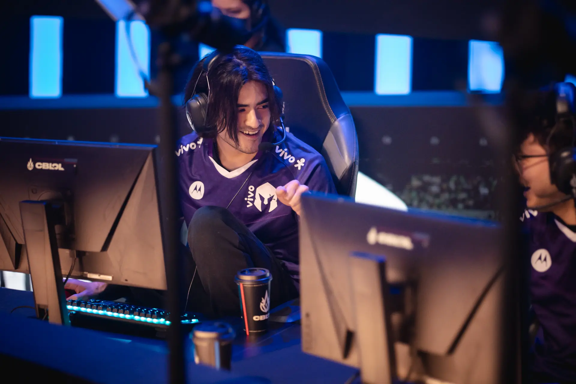 LoL: Caso Grell; "não exclui as obrigações assumidas pela parte Keyd", explica advogado 53109888785 8607ed4ffd o.jpg