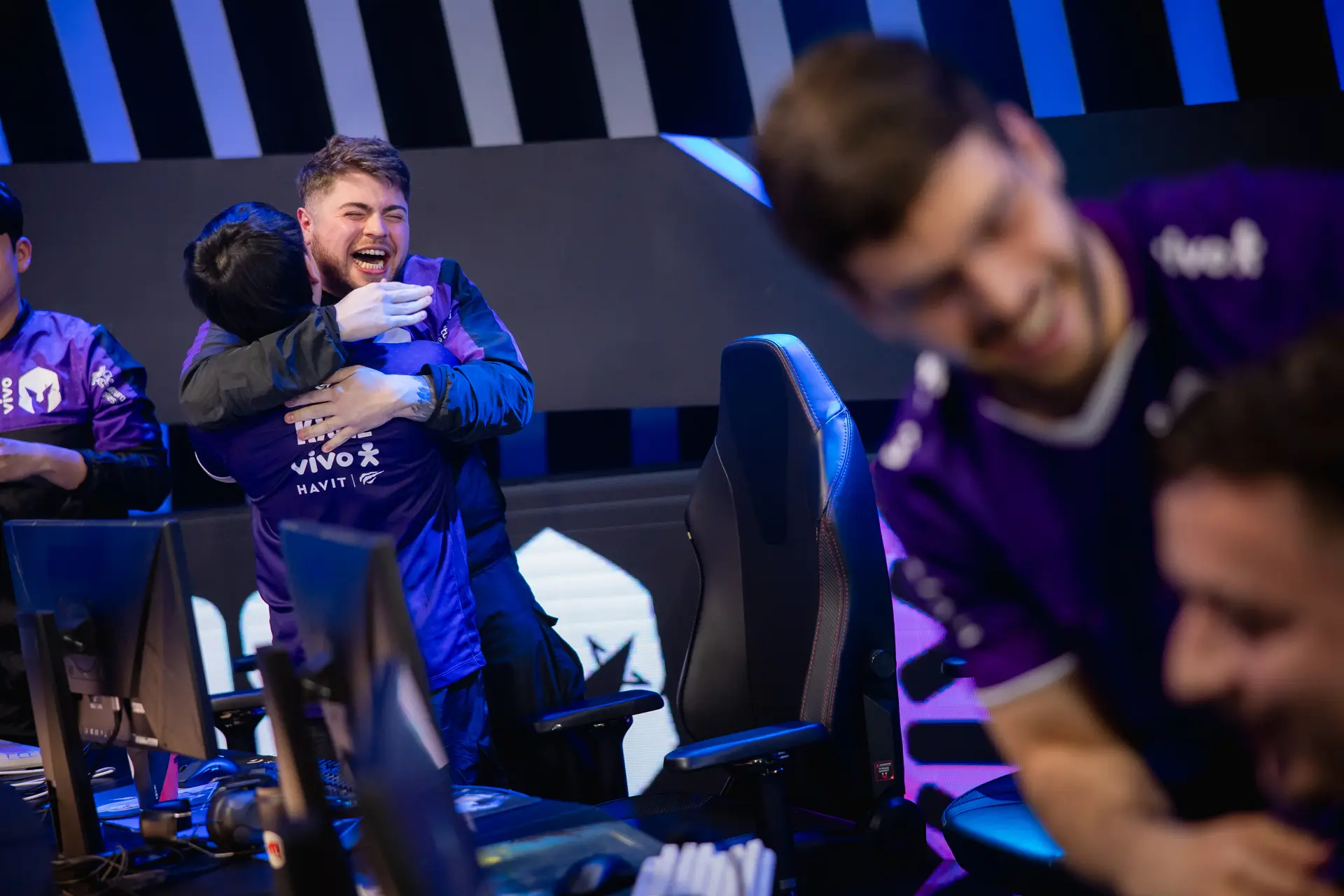 LoL: "Sinceramente, é uma loucura" diz VKS Sarolu sobre participar do Americas Challengers no primeiro ano da carreira 3 LoL: "Sinceramente, é uma loucura" diz VKS Sarolu sobre participar do Americas Challengers no primeiro ano da carreira 54000507856 8bb6d5840b o.jpg