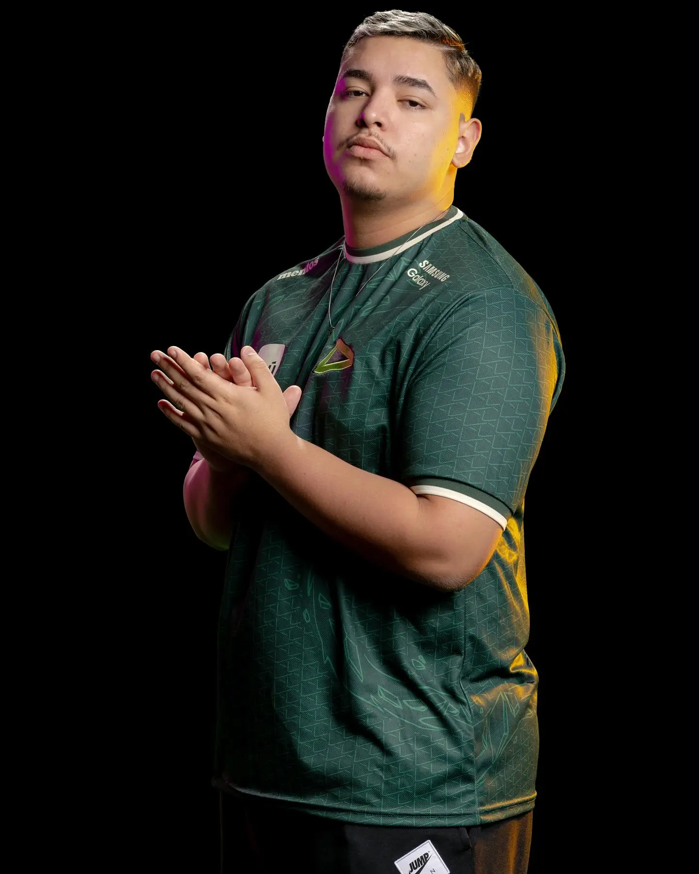 FFWS BR: Fluxo em dose dupla na seleção WB 3 jogadore LOUD Yago posando para foto
