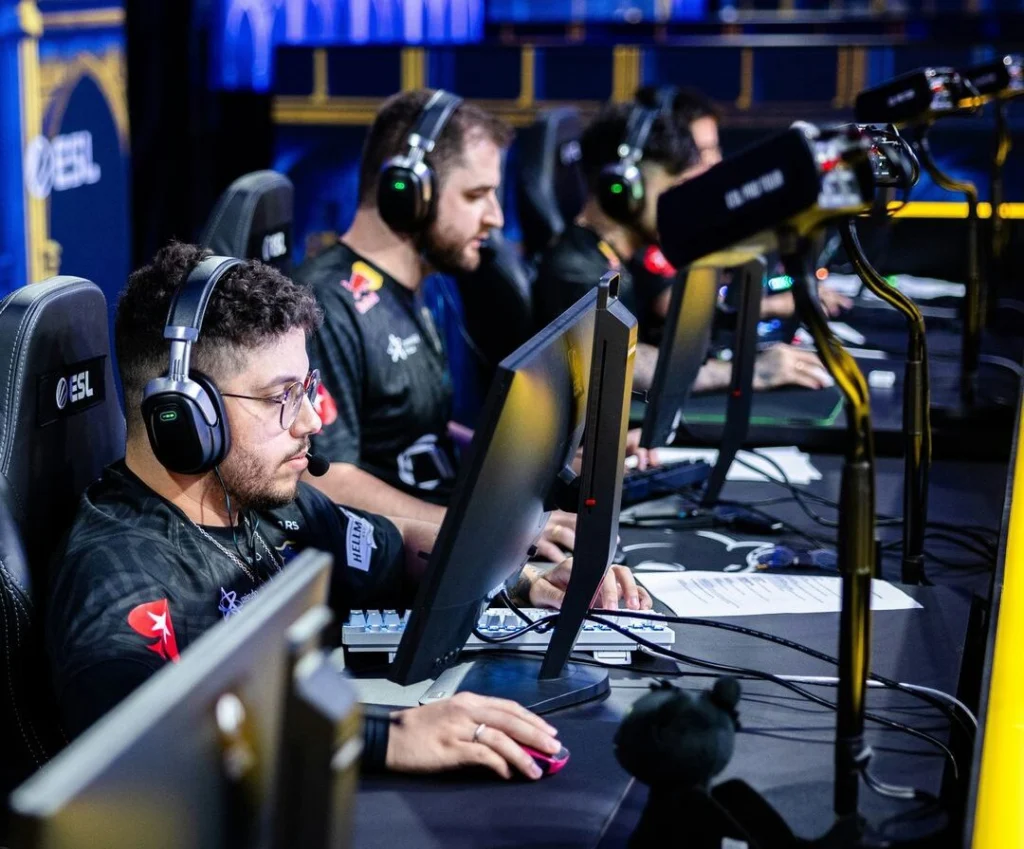 CS2: FURIA tem 80% de aproveitamento na Nuke em torneio 2 CS2: FURIA tem 80% de aproveitamento na Nuke em torneio SaveClip.App 459374274 406840498740397 8690678966927345468 n e1726237051443