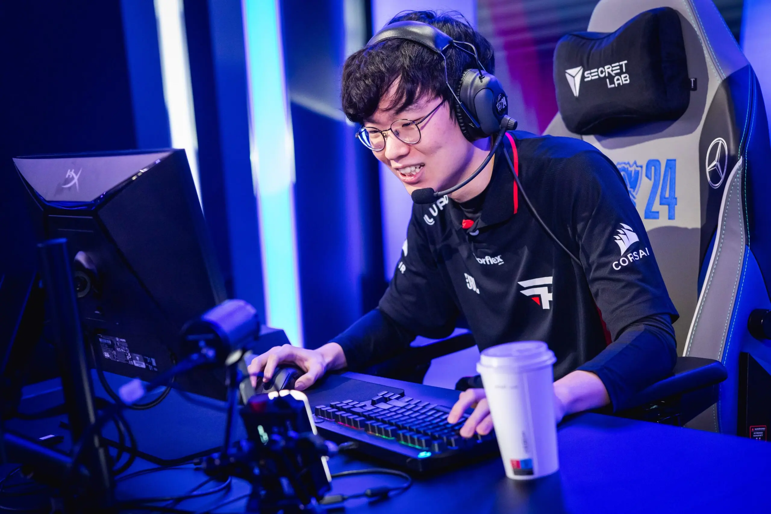 Mundial LoL: Campeão ensina três dicas coreanas para subir de elo 2 top laner na paiN Gaming, Wizer, jogando no palco do Mundial LoL