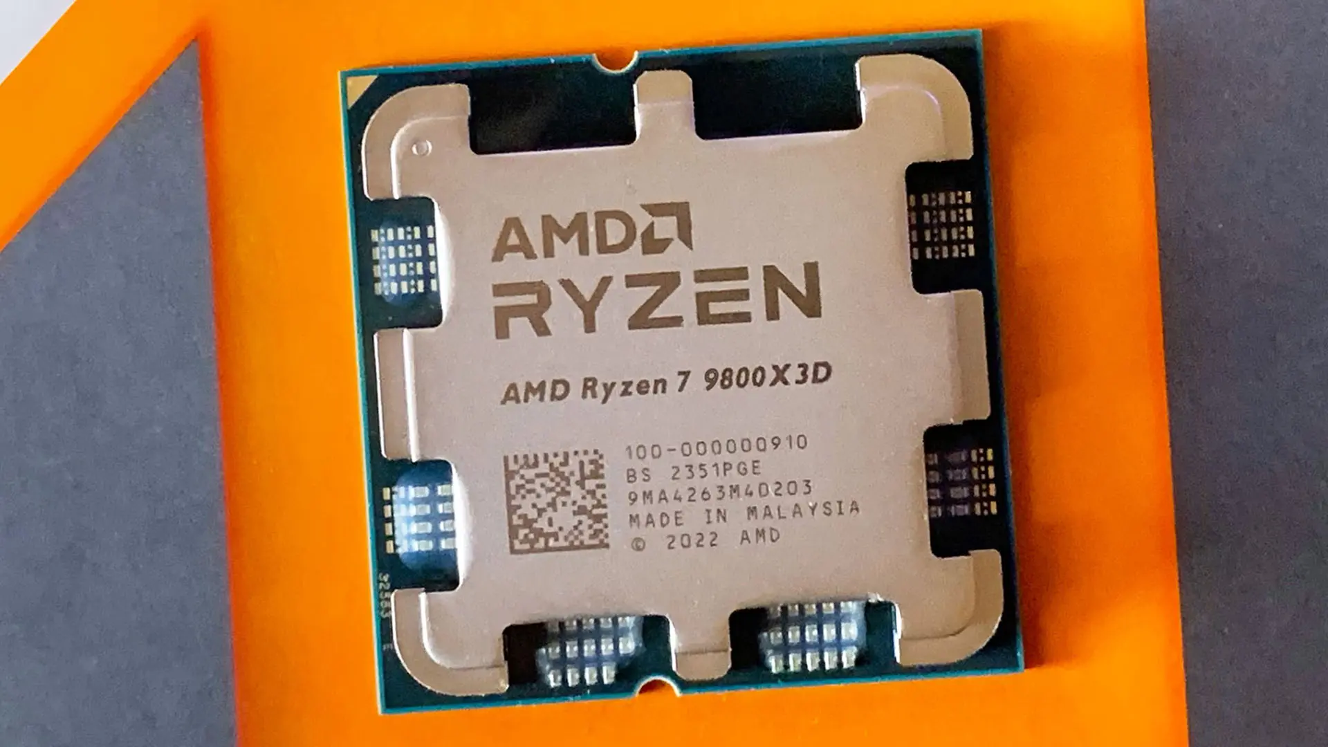 AMD Ryzen 7 9800X3D: o rei dos games que vale cada centavo 2 AMD Ryzen 7 9800X3D: o rei dos games que vale cada centavo amd ryzen 9 9800x3d mockup.jpg