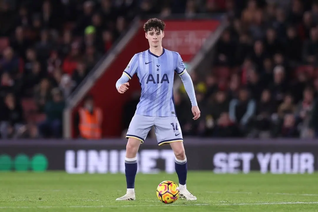 EA FC 26: Os 5 melhores jovens da Premier League 2 EA FC 26: Os 5 melhores jovens da Premier League Snapinst.app 469993267 9152653868130800 7319041912779945911 n 1080.jpg