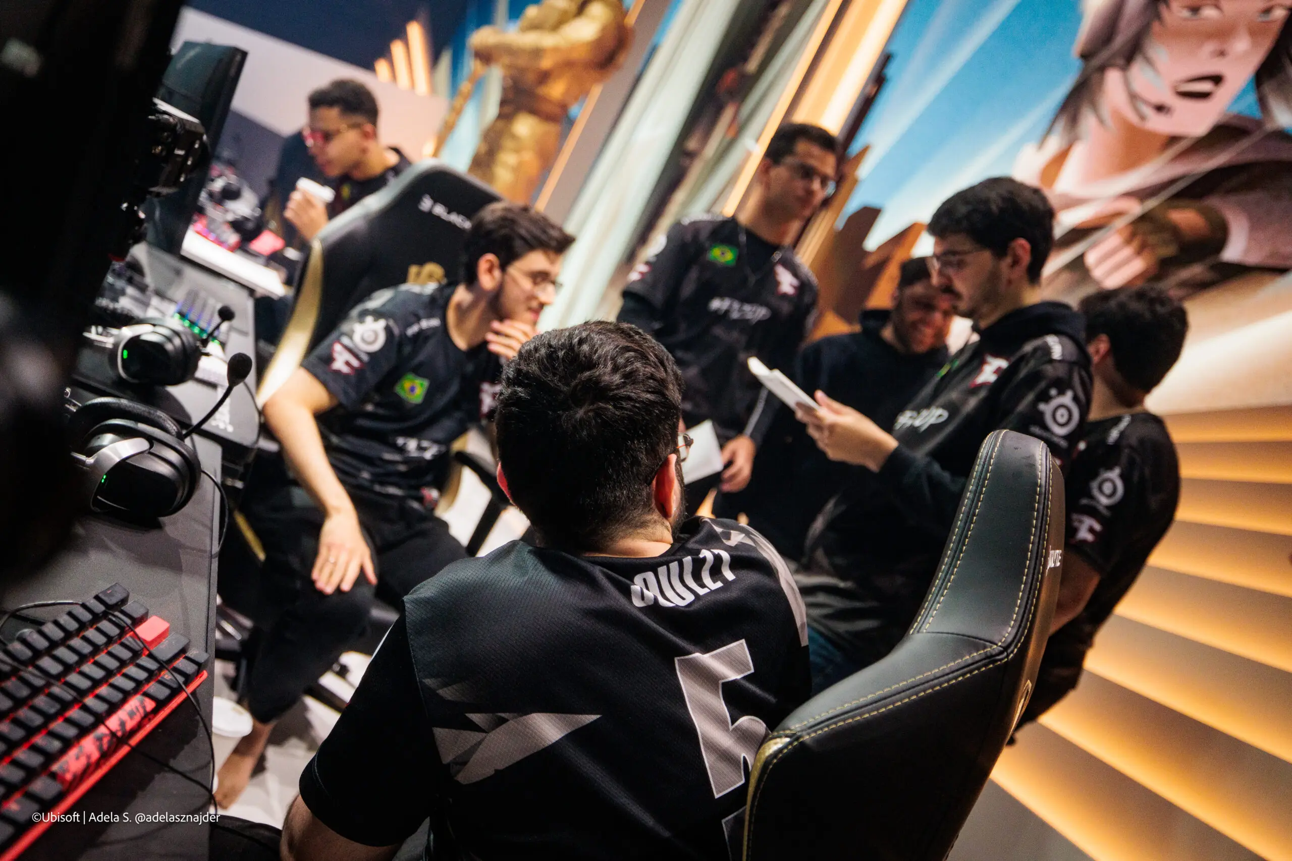 R6: Guia definitivo da EWC de Rainbow Six Siege 3 jogadores da FaZe que disputou o Six Invitational