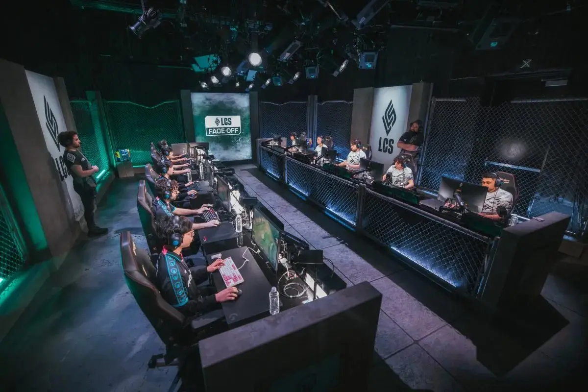 estúdio sem público que sediará o VALORANT eSports