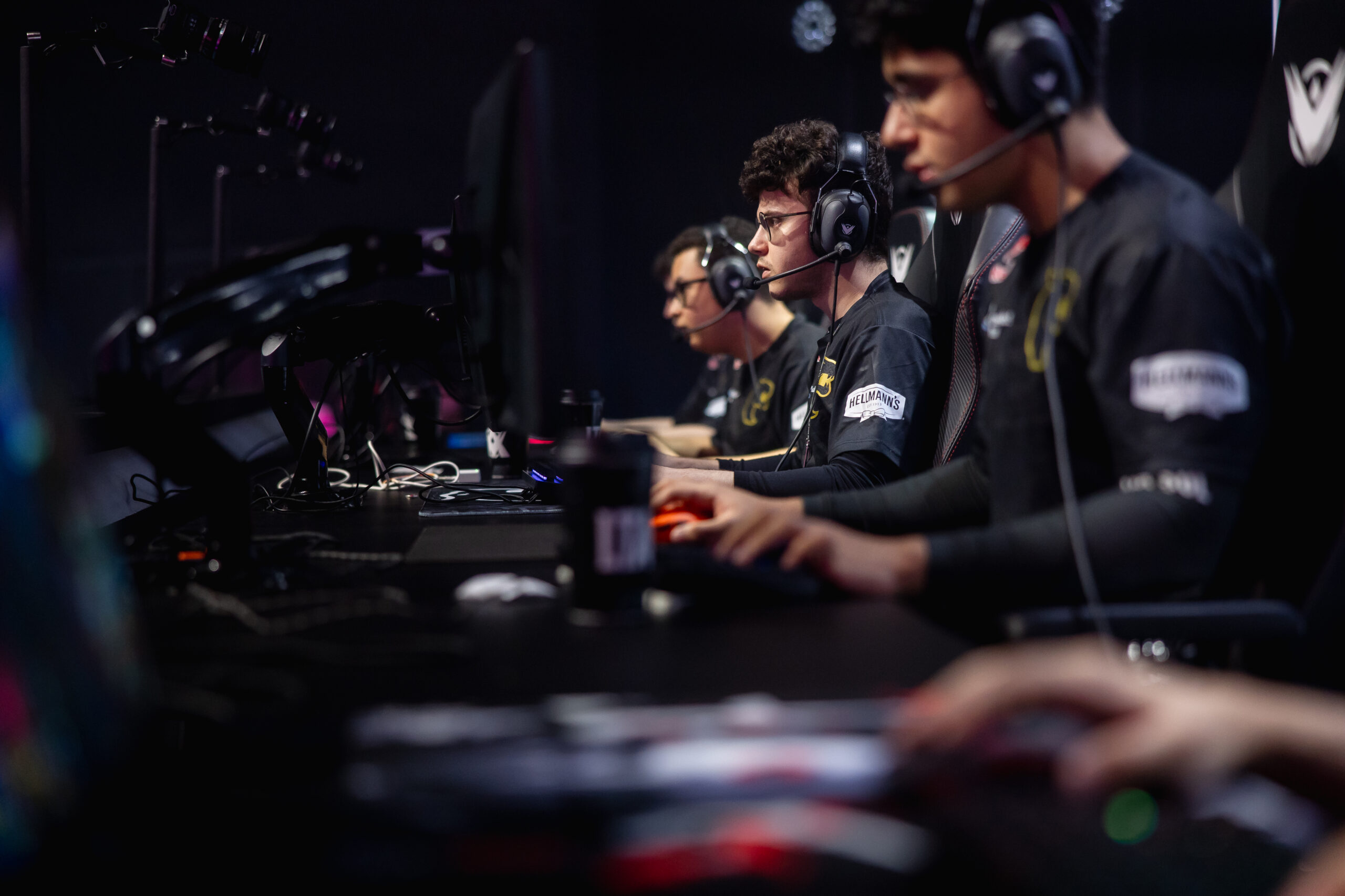 jogadores de LoL da FURIA (FUR)