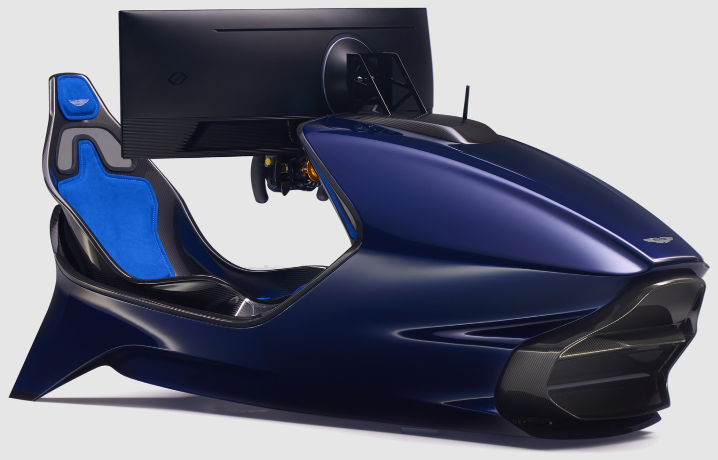 Gigante dos carros de luxo lança simulador de corrida de US$75 mil 2 Simulador