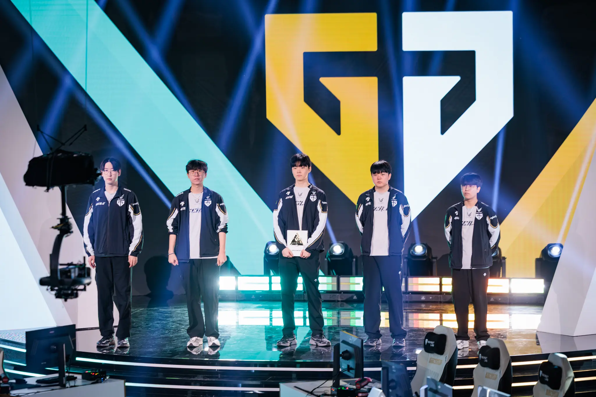 LoL: Guia definitivo do Worlds 2025 54660771175 a156e460ea o.jpg