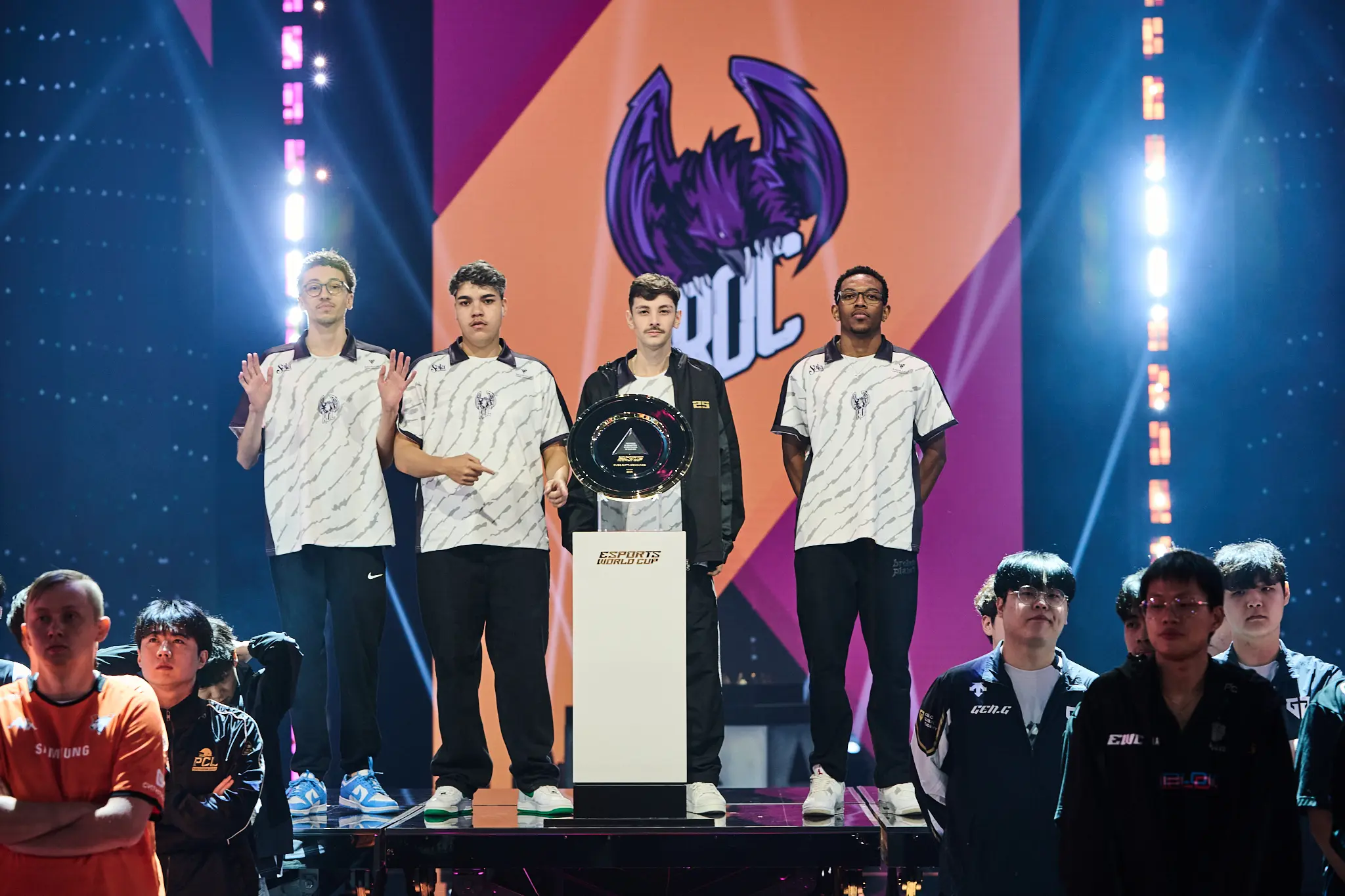 PUBG: Brasileiros doutrinam na EWC; Confira 2 PUBG: Brasileiros doutrinam na EWC; Confira 54718057869 3ce6d62313 o.jpg