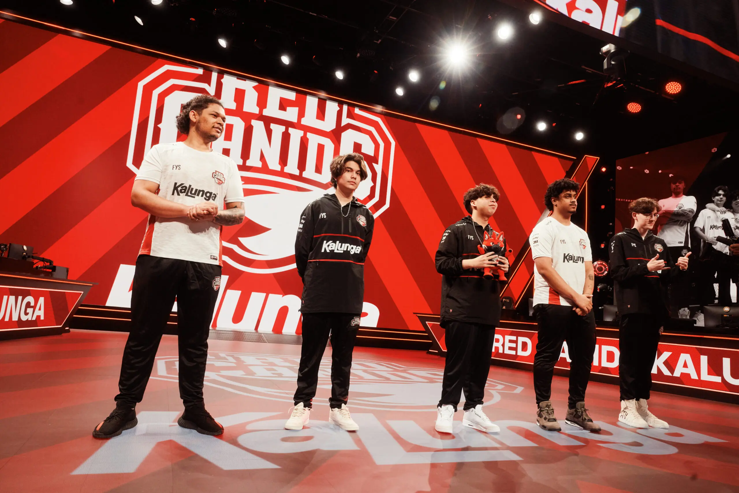 CBLOL 2026: LCS foi mais beneficiada com a volta? Entenda 54786534652 649159ea74 o scaled.jpg