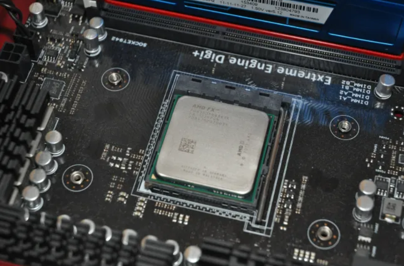 Atualizações Open-Source dão nova vida à CPUs Bulldozer Captura de tela 2025 11 12 121137.png