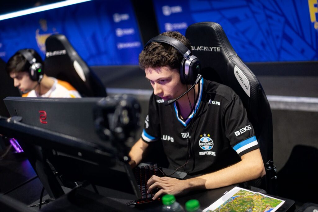 Lorenzo "Stryker" Moreschi, jogador profissional de Fortnite que participou do Mundial de 2025