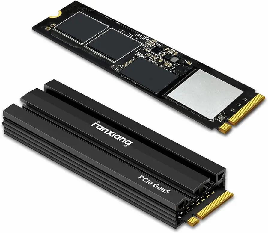 SSD preto em formato retangular mostrado no fundo branco.