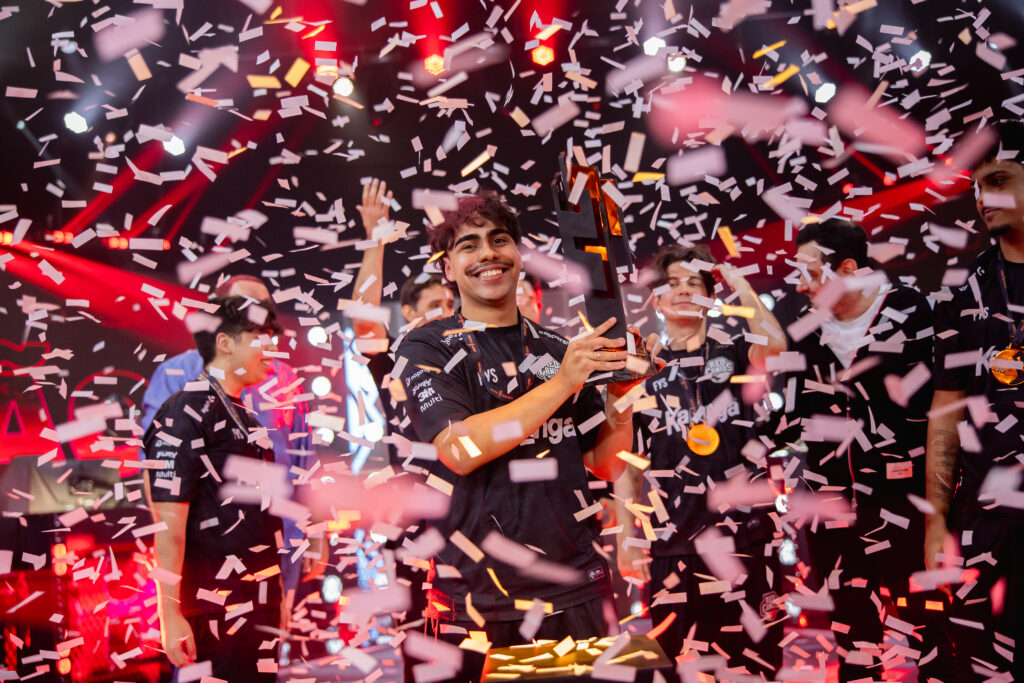 Matheus "zynts" Emanuel, jogador profissional de League of Legends (LoL) da RED Academy.