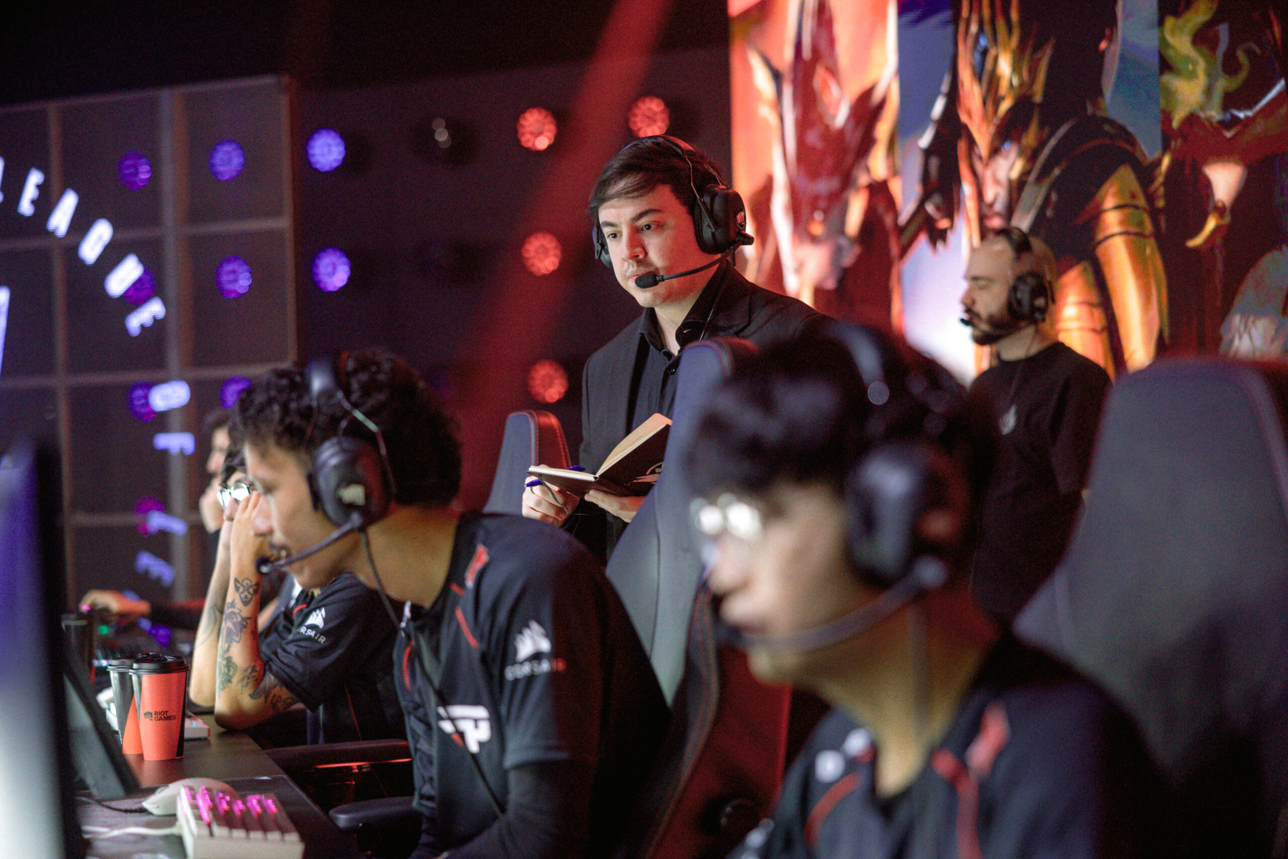 Matheus "Sarkis" Sarquis, coach do time de League of Legends (LoL) da paiN Gaming.
